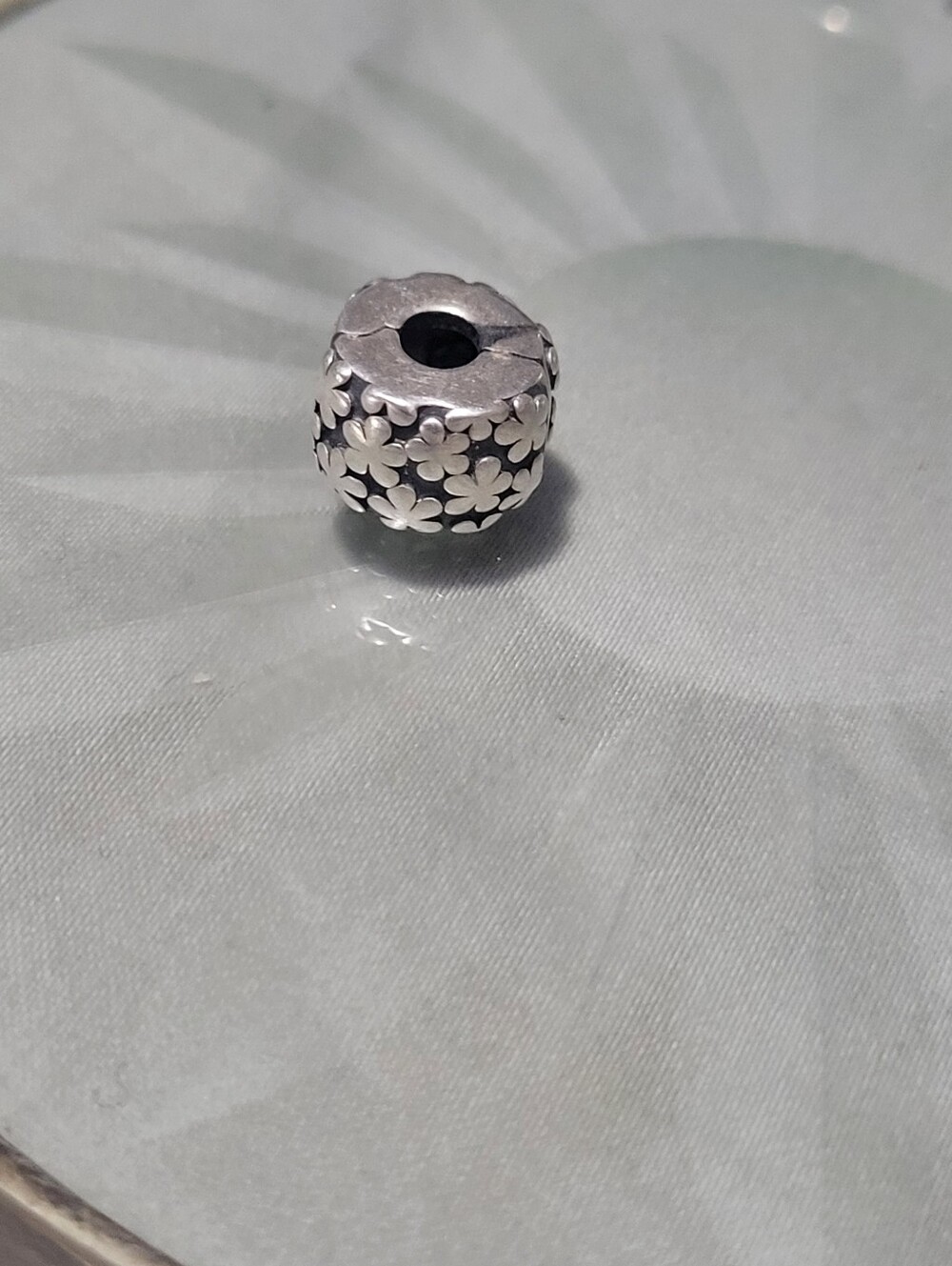Pandora Sterling Silver Floral Bead Charm - Silver Clover Design